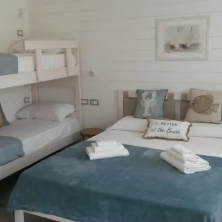 Laura E Christian - 4* 格拉多