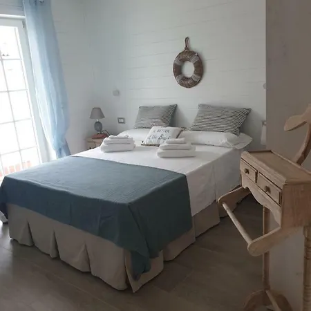 Laura E Christian - 4*