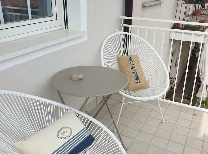 Guest house Laura E Christian - 4*