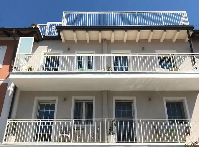 Guest house Laura E Christian -