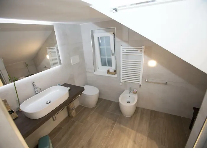 Laura E Christian - 4* Grado